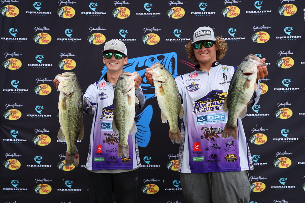 Plueger & Wright From Top Ranked Montevallo Take Day 1 Lead at